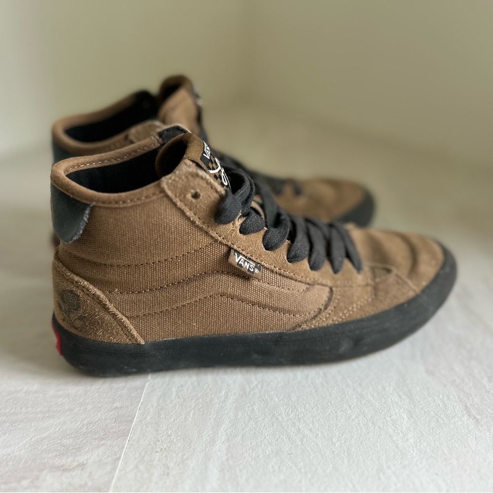 Vans brown kids 4 canvas shoes boys